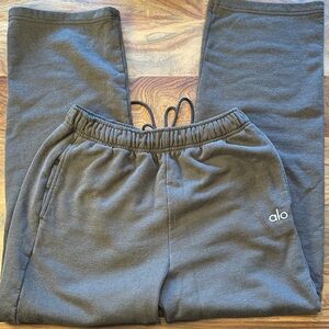 ALO Yoga Brown Straight Leg Pants